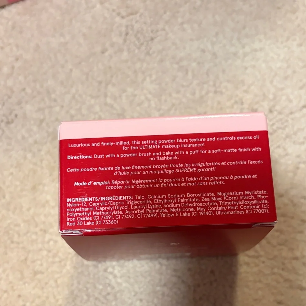 ONE/SIZE Ultimate Setting Powder in Ultra Pink - Picture 3 of 4
